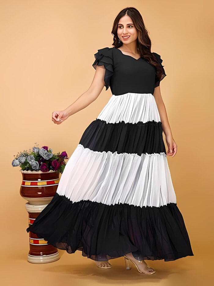 ZELZIS Black Flared Sleeve Colourblocked Maxi Dress