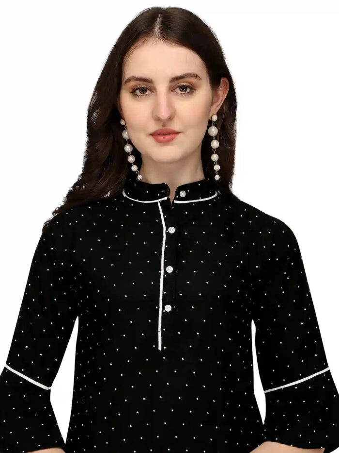 Zelzis black casual tunic top with collar neck for women