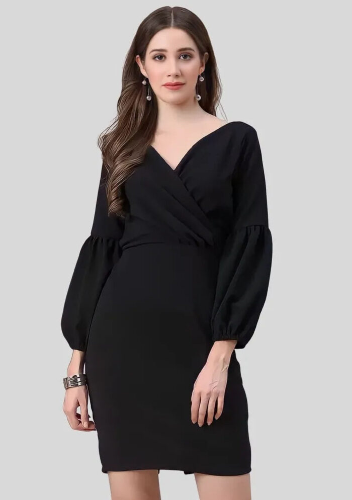 Elegant black V-neck bodycon dress for evening parties