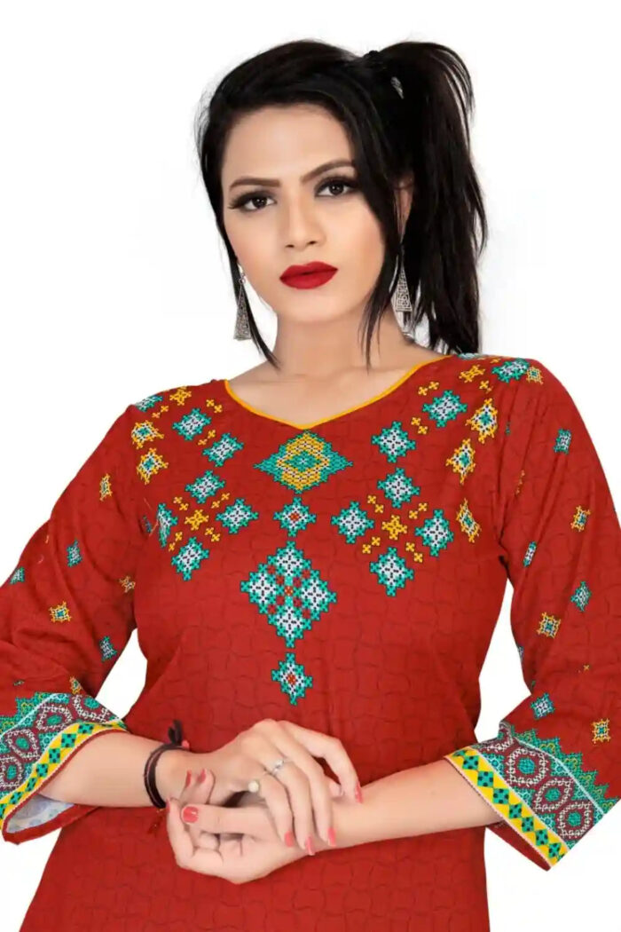 elegant red digital print tunic with regular sleeves