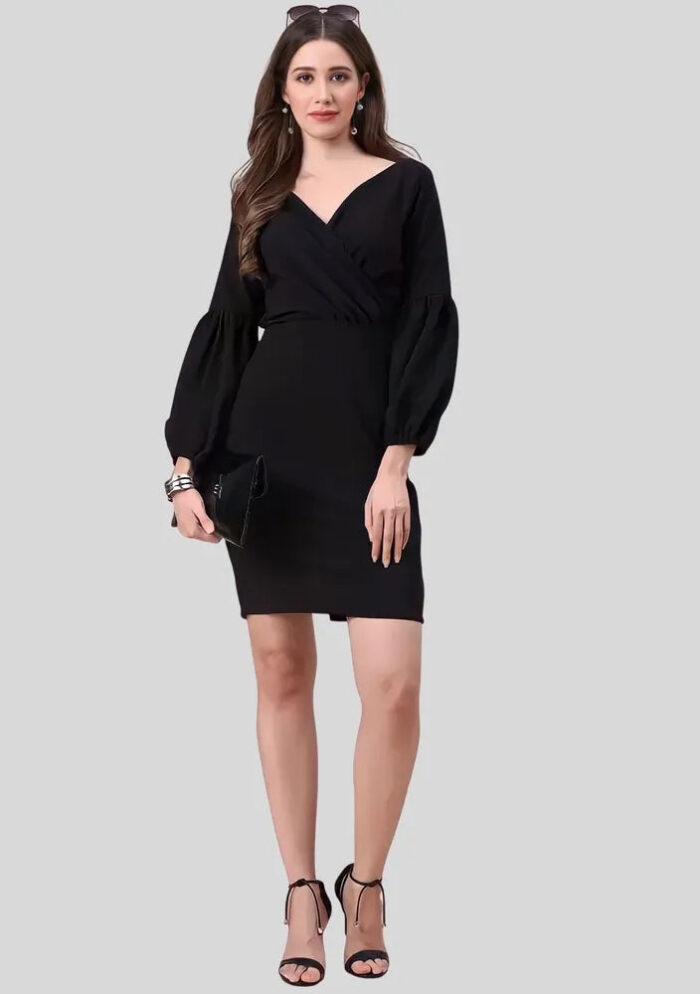 Stylish black V-neck party wear polyester bodycon dress