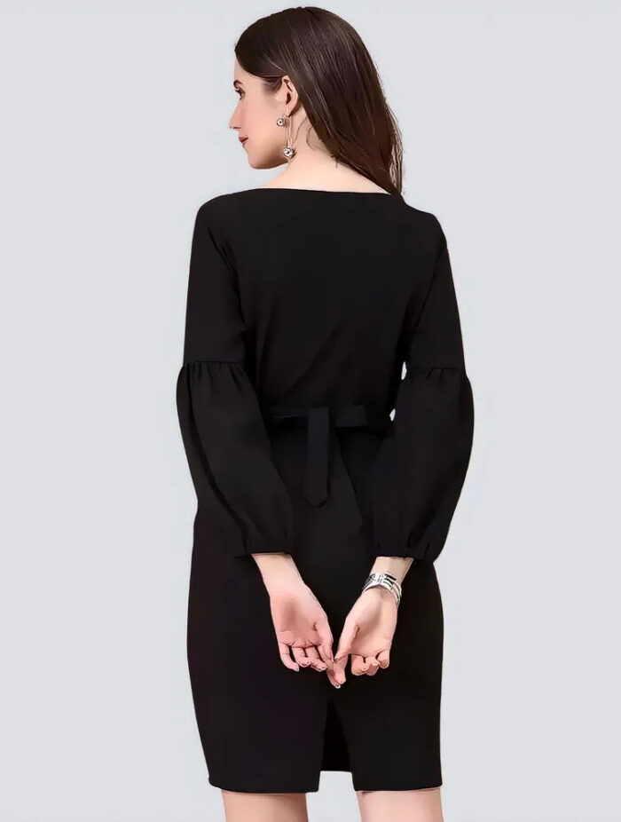 Trendy black polyester V-neck bodycon dress